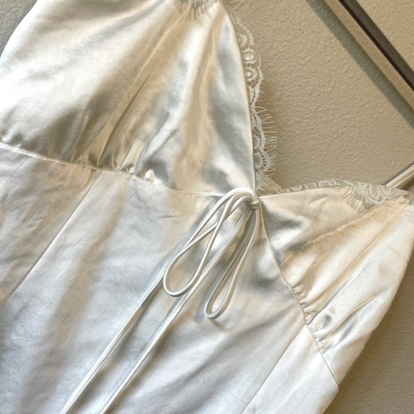 Lioness | Shimmering Satin Mini Slip Dress w/ Lace Trim - Picture 3 of 9